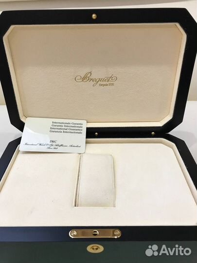 Футляр для часов Breguet