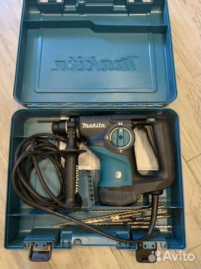 Перфоратор makita HR2810