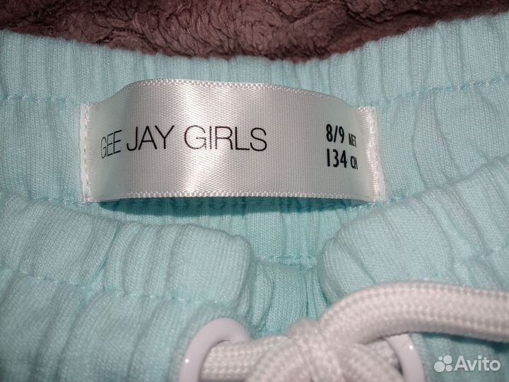 Костюм спортивный