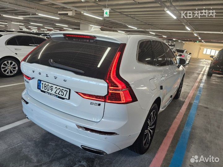 Volvo XC60 2.0 AT, 2021, 68 000 км