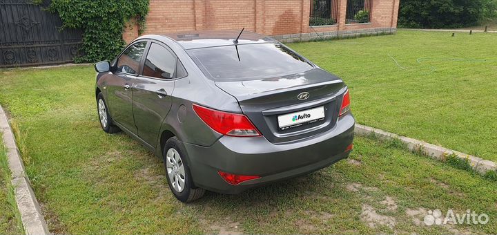 Hyundai Solaris 1.4 AT, 2015, 186 000 км