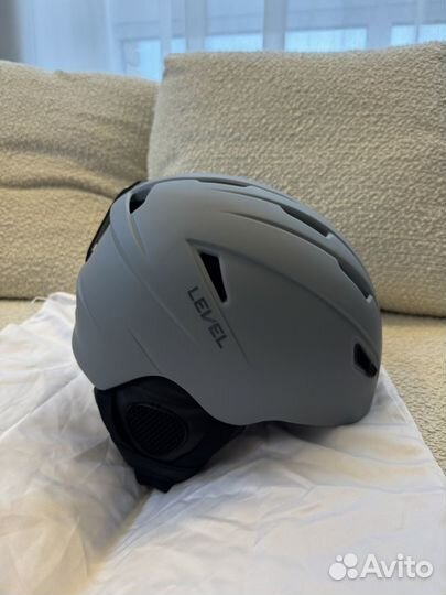 Шлем Level Cayman