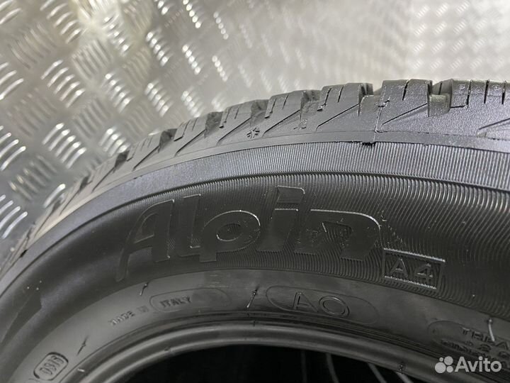 Michelin Alpin A4 225/55 R17 97H