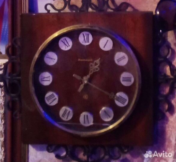 Часы Янтарь