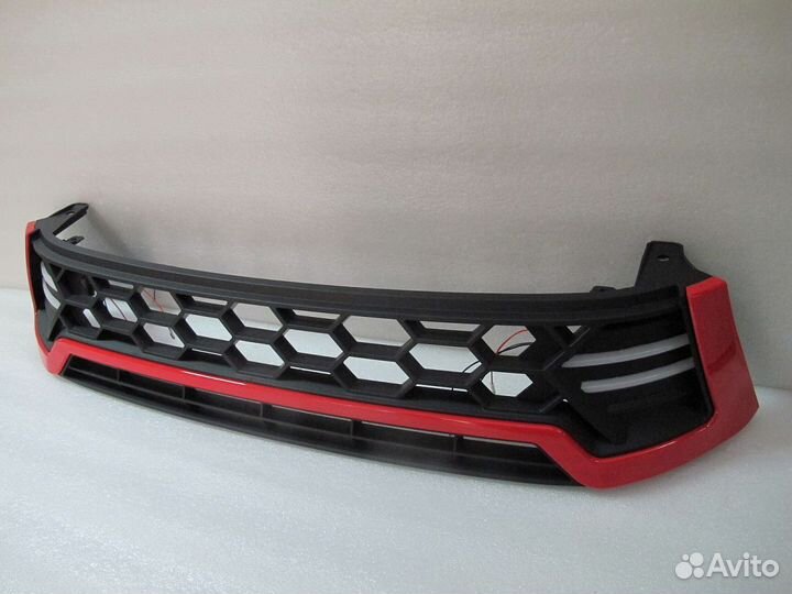 Toyota Hilux Pick Up 2015+ Решетка с дхо E4ZS5