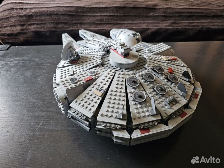 Lego Star Wars 7965 Сокол Тысячелетия