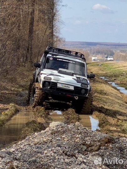 LADA 4x4 (Нива) 1.7 МТ, 2012, 15 000 км
