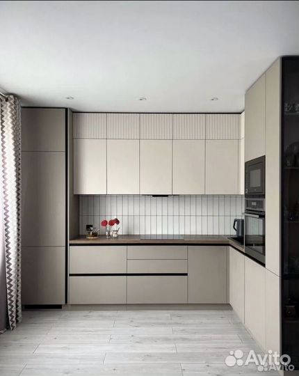 Кухня на заказ Г-образная