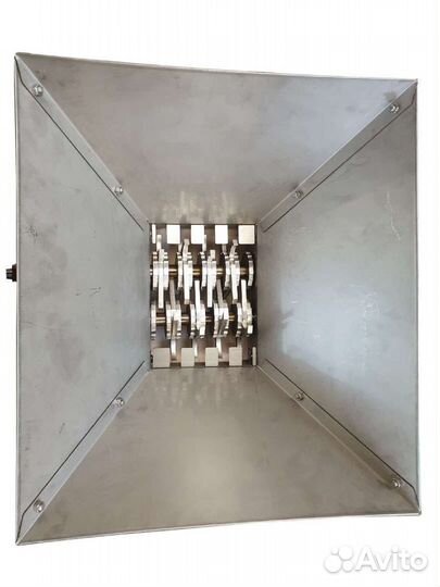 Дробилка механическая для фруктов,овощей и ягод