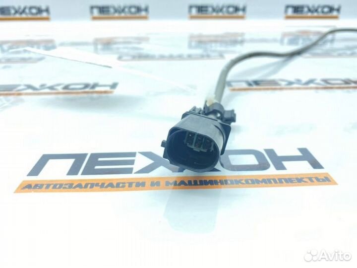 Датчик лямда-зонд Maserati Levante 3.0 бензин 2018