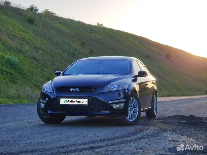 Ford Mondeo 2.0 AMT, 2014, битый, 175 000 км