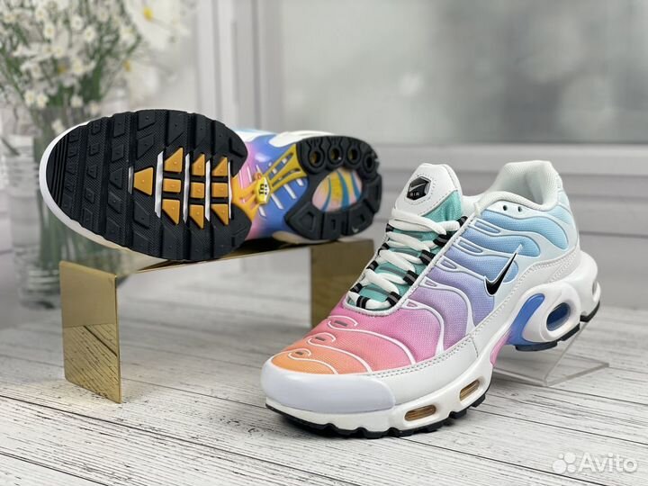 Кроссовки Nike air max tn plus