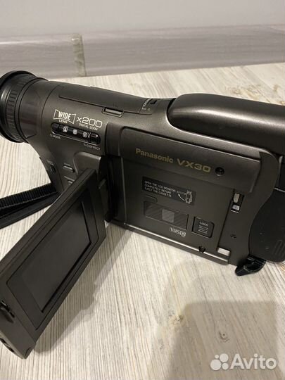 Видеокамера panasonic VX30
