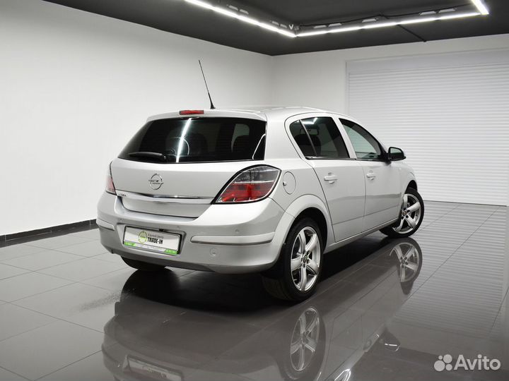 Opel Astra 1.6 МТ, 2013, 225 662 км
