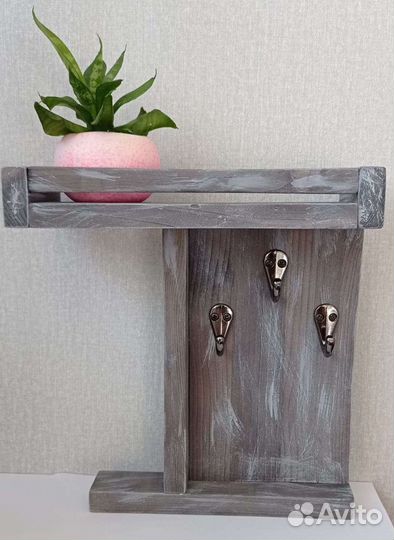 Ключница настенная