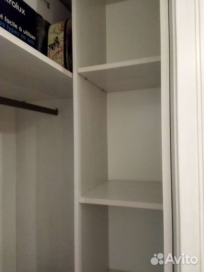 Угловой шкаф