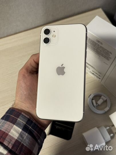 iPhone 11, 128 ГБ