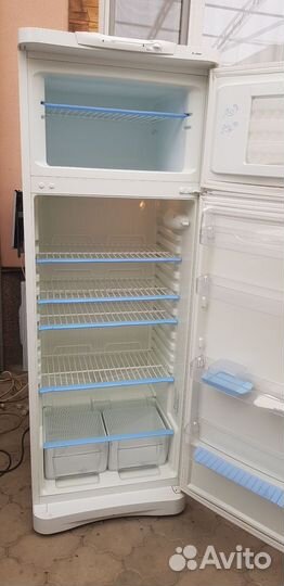 Холодильник indesit