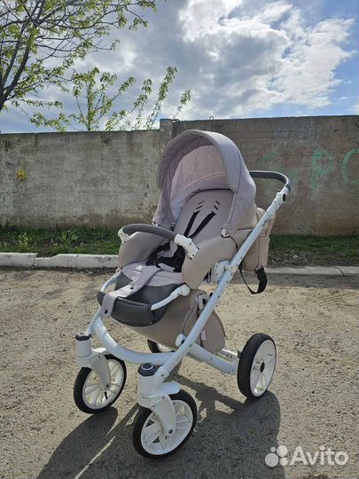 Продам коляску 2 в 1 в отличном состоянии