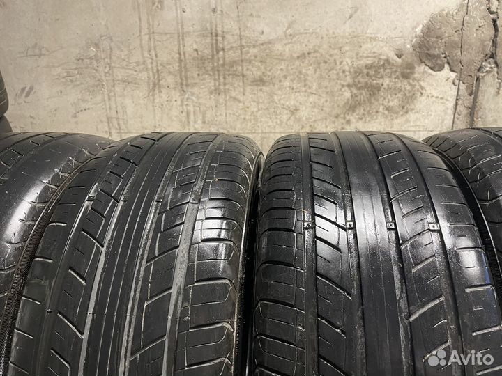 Fortune FSR-5 215/55 R16