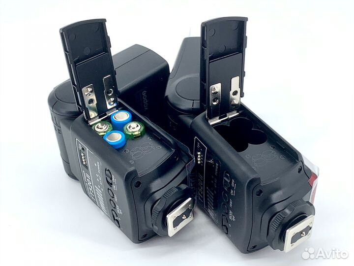 Новая вспышка godox thinklite tt520ii