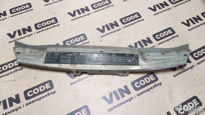 Панель передняя радиатора Renault Scenic