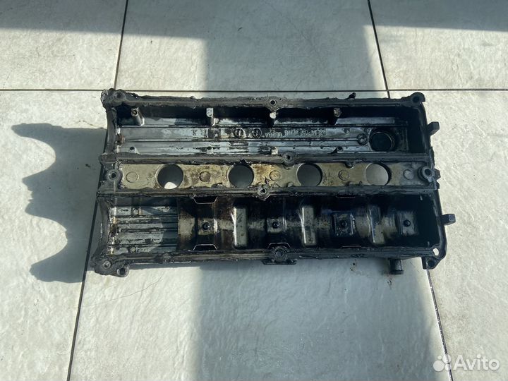 Клапанная крышка Ford Focus 1