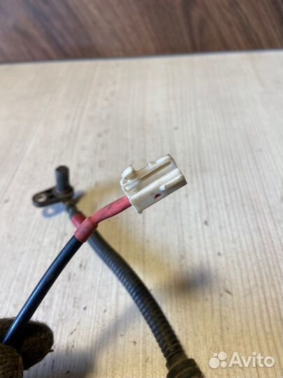 Датчик abs задний правый Hyundai Solaris