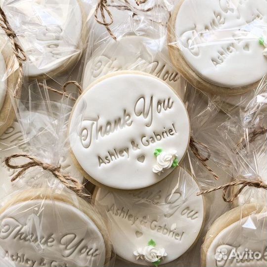 Топпер для свадебного торта