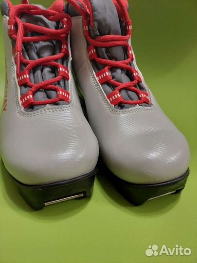 Лыжные ботинки nordway 33