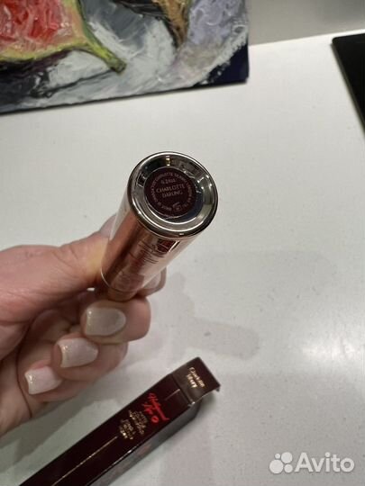 Помады и тушь Huda, Charlotte Tilbury, Anastasia