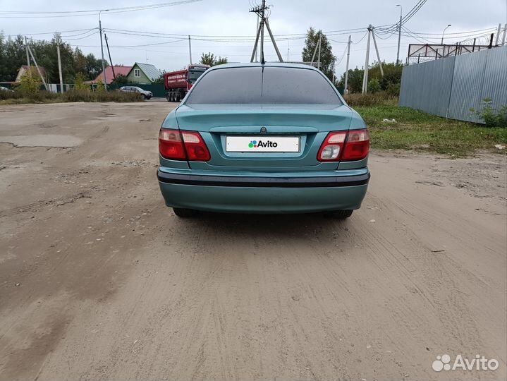 Nissan Almera, 2001