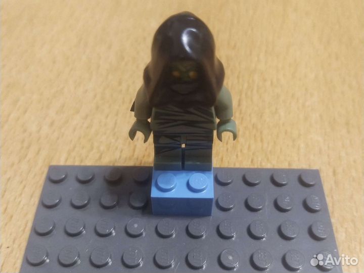 Lego фигурки на выбор