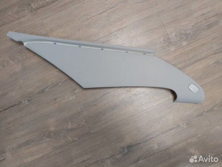 Накладка стойки задняя правая Mercedes S 500