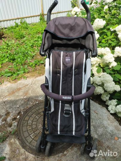 Коляска Inglesina Trip легкая