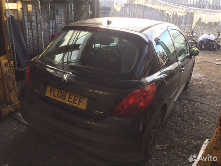 Разбор на запчасти Peugeot 207