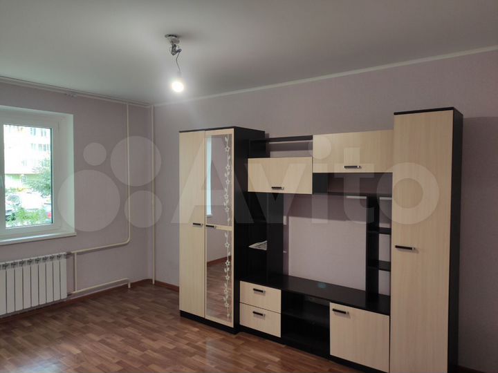 2-к. квартира, 56,7 м², 1/17 эт.