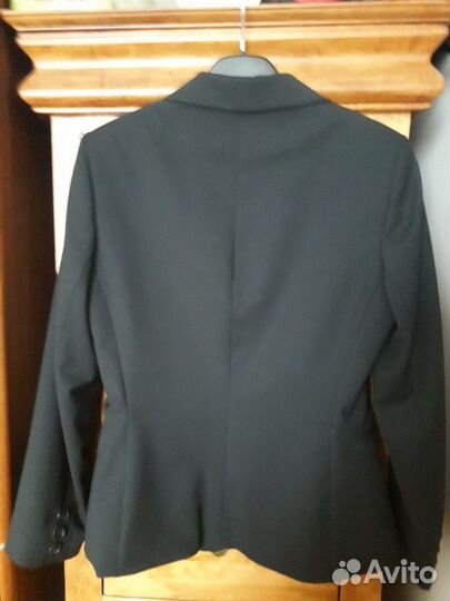 Женский пиджак фирмы Мехх