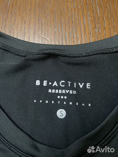 Лонгслив женский спортивный Reserved