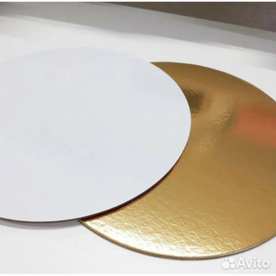 Подложкадля торта круглая (зол\бел)d 23 см, 3,2 мм