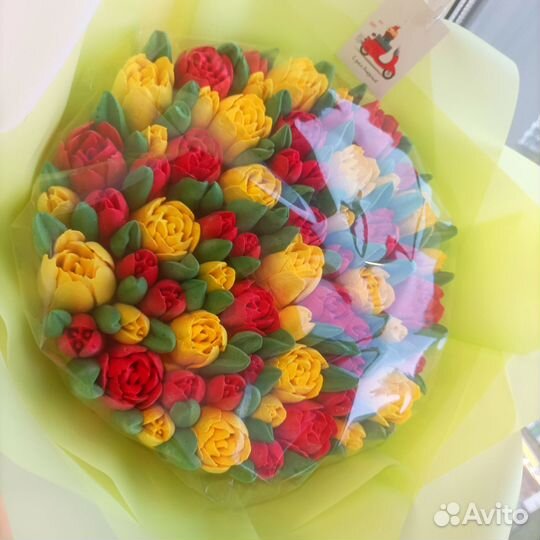 Букет из тюльпанов 30 см