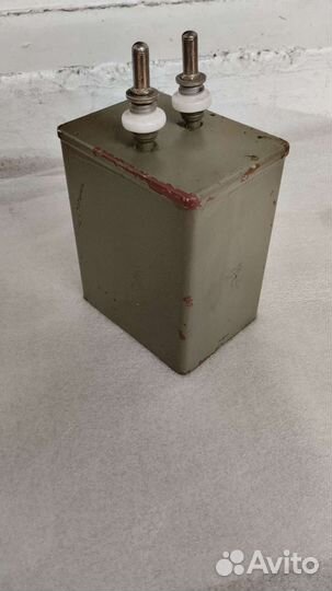 Конденсатор к75и-7