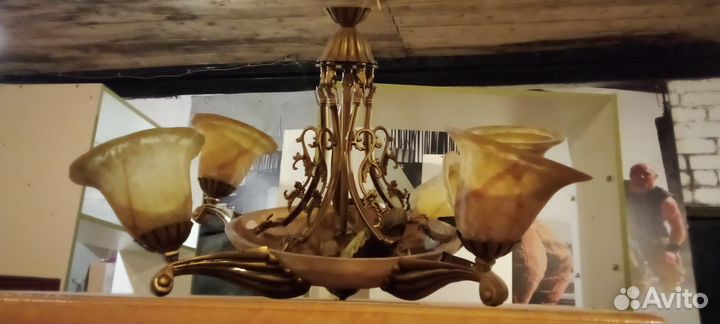 Люстра потолочная бу