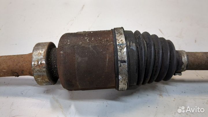 Полуось правая передняя Dacia Duster