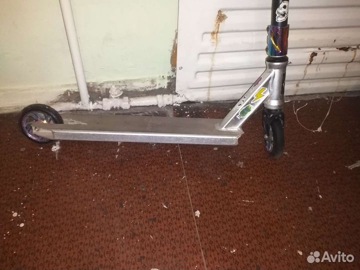 Трюковой самокат