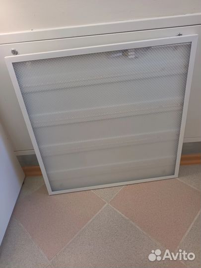 Лампа потолочная