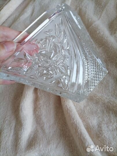 Ваза хрустальная