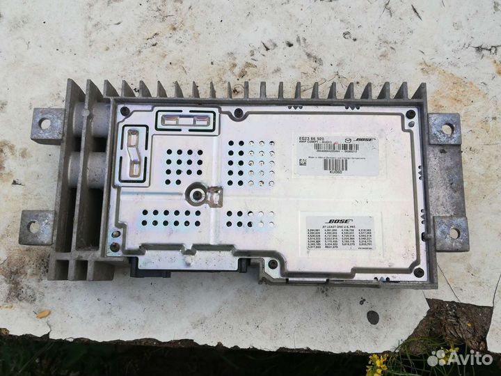 Усилитель магнитолы Мазда CX-7