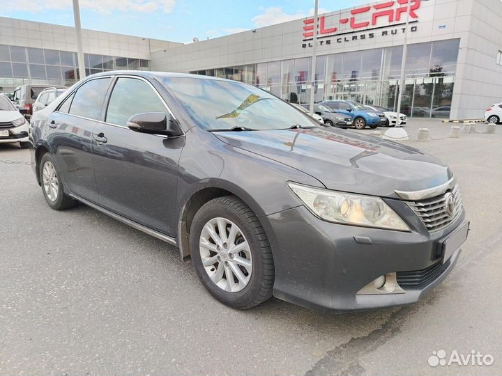 Toyota Camry 2.5 AT, 2014, 254 180 км