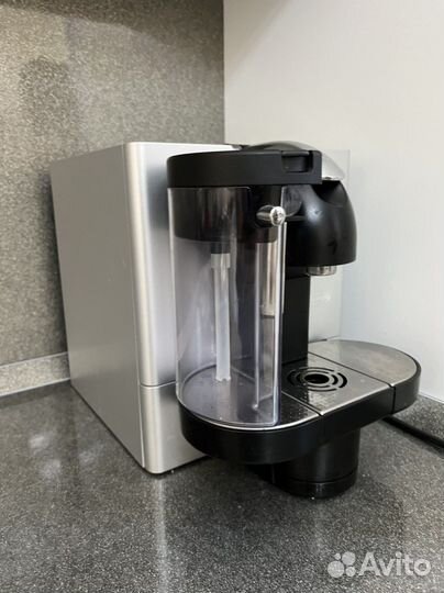 Кофемашина Delonghi